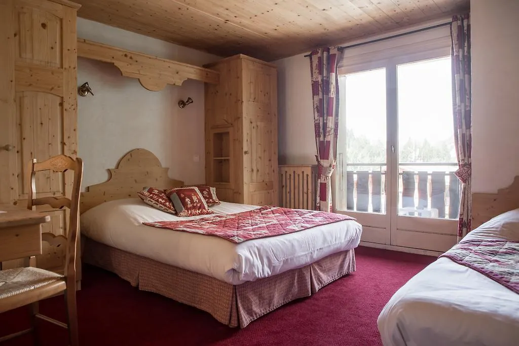 Hotel La Kinkerne Morzine 2*,