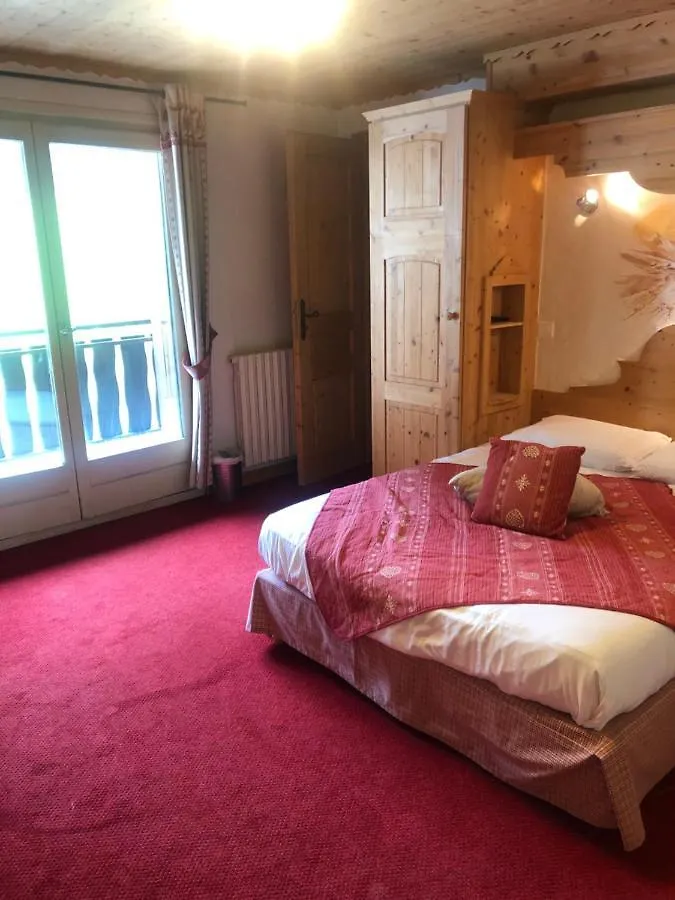 Hotel La Kinkerne Morzine 2*,